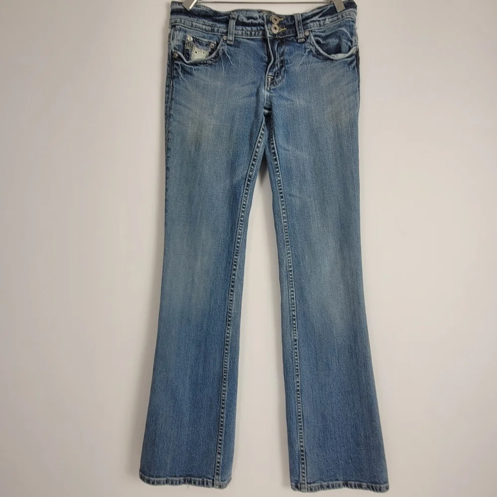 Miss Me Rare Hard To Find *White Eyelet Bootcut Jeans Size 27
